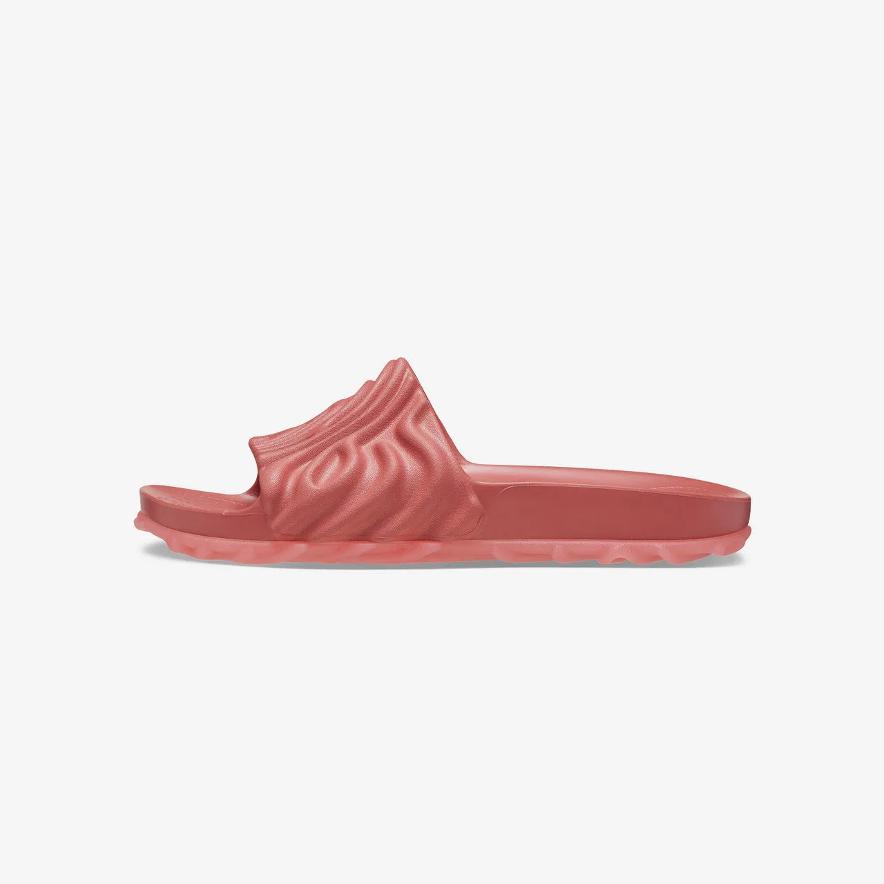 The Pollex Slide x Salehe Bembury Shape Hold Adaptive Lacing Technology