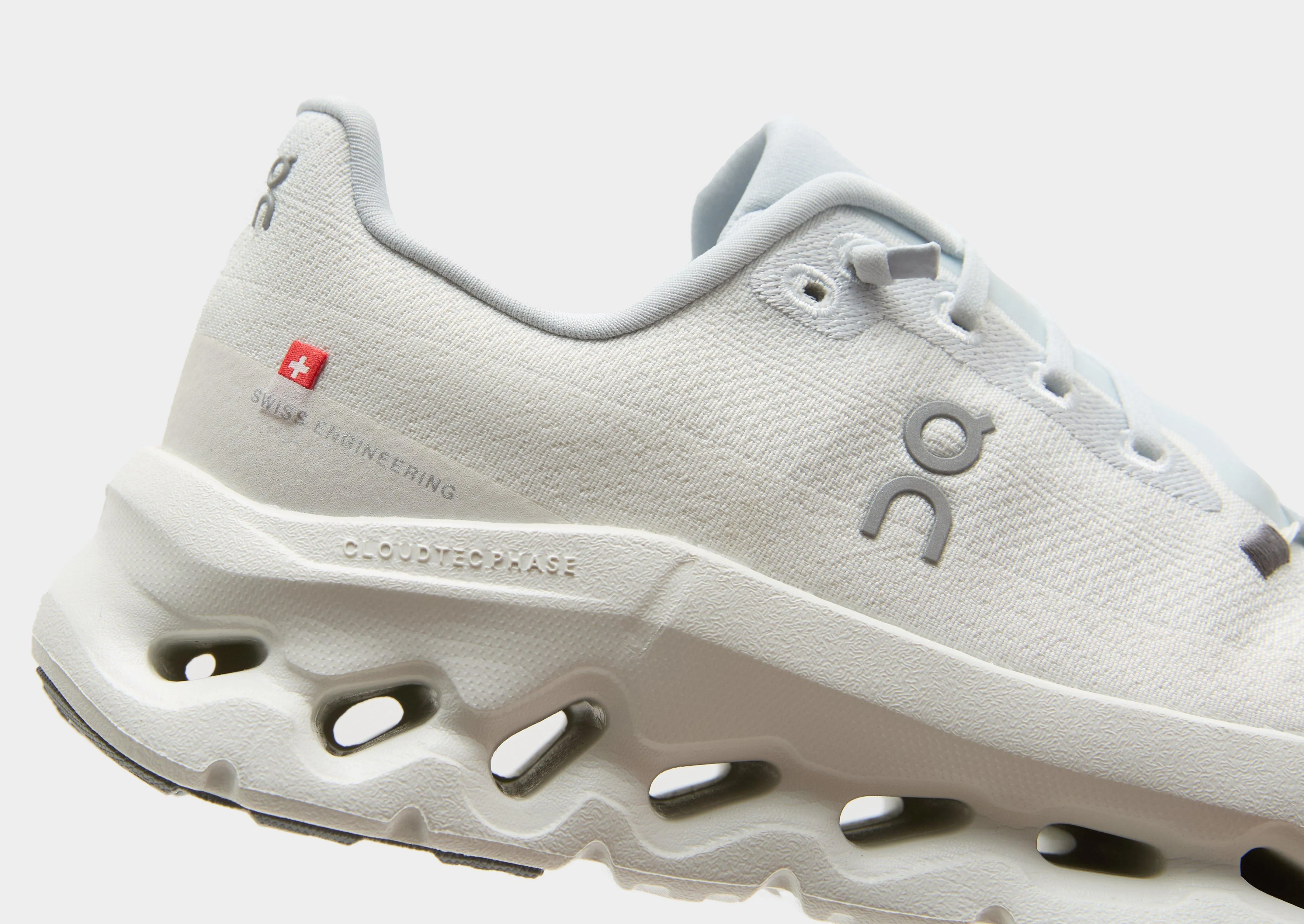tapered shoes adventure - running shoes Cloudtilt Women's