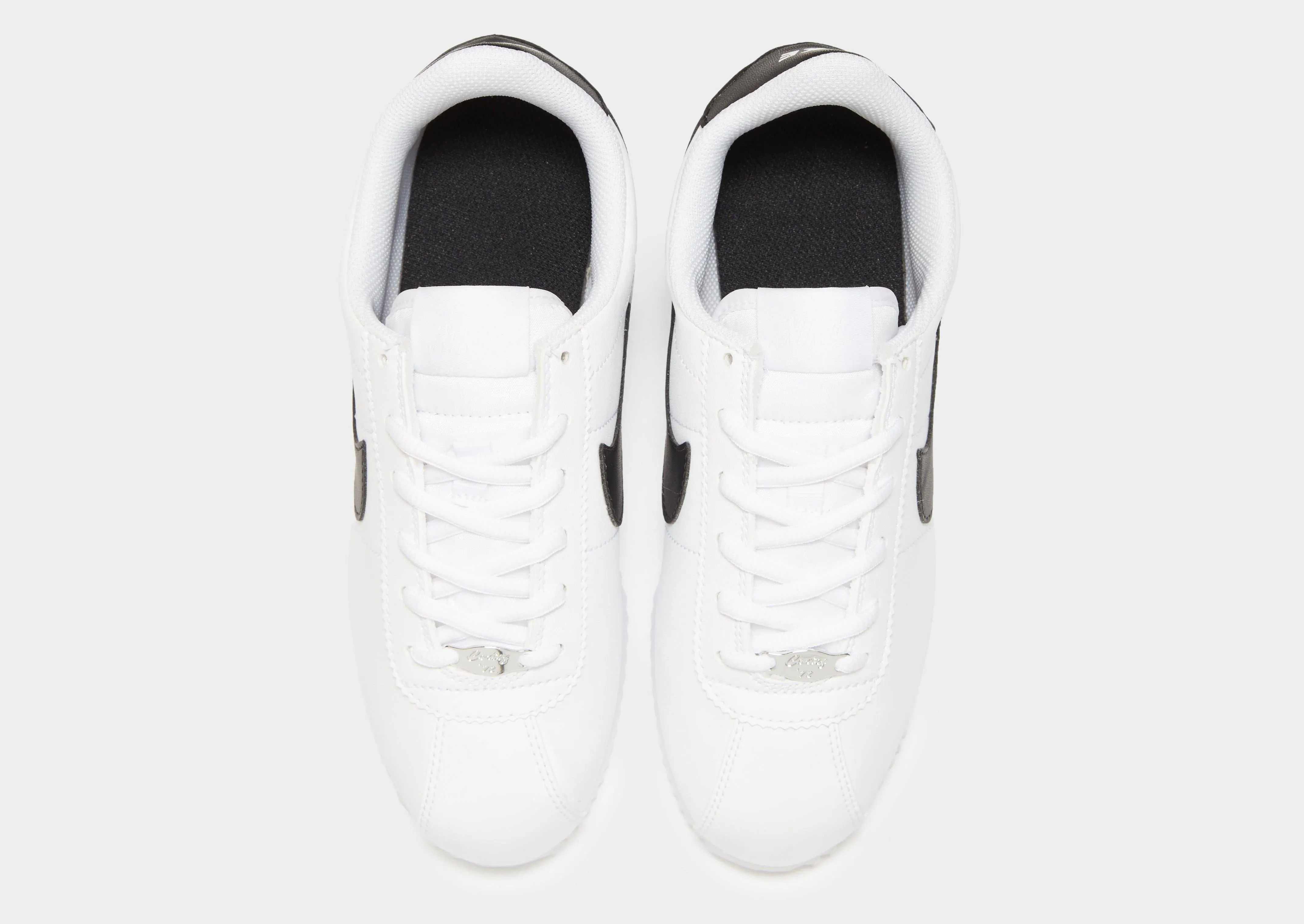 Cortez Basic SL Junior's Youth Style running for a break from routine