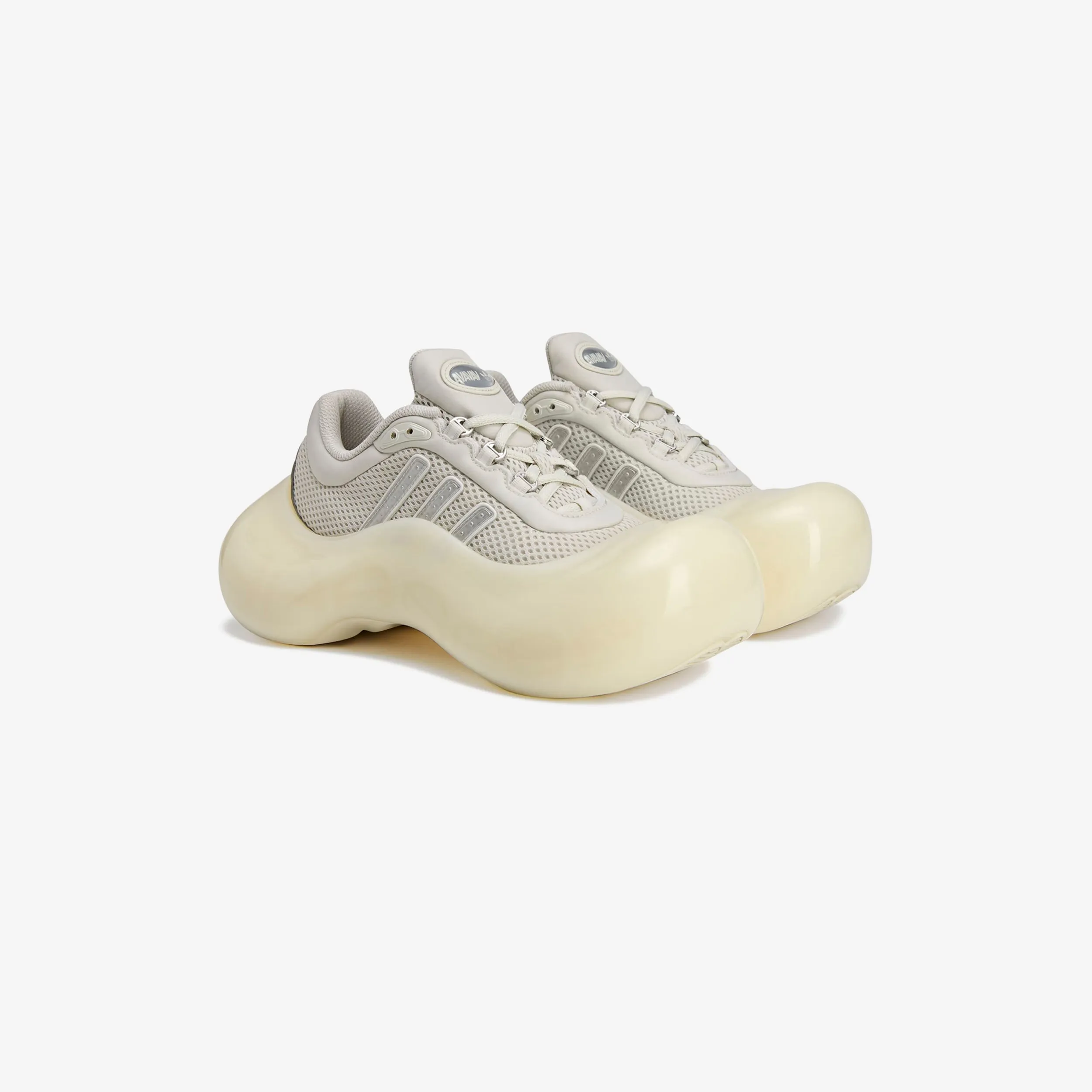 Structured performance Wmns Megaride Moonrubber x Avavav