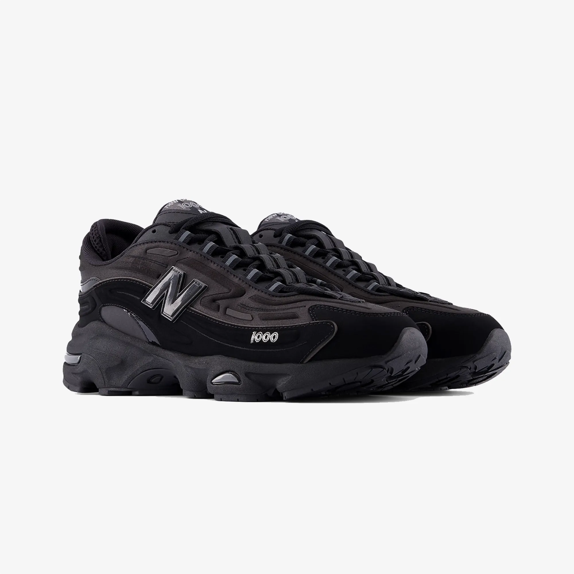 pre - owned shoes New Balance | 1000 { BLACK/BLACK