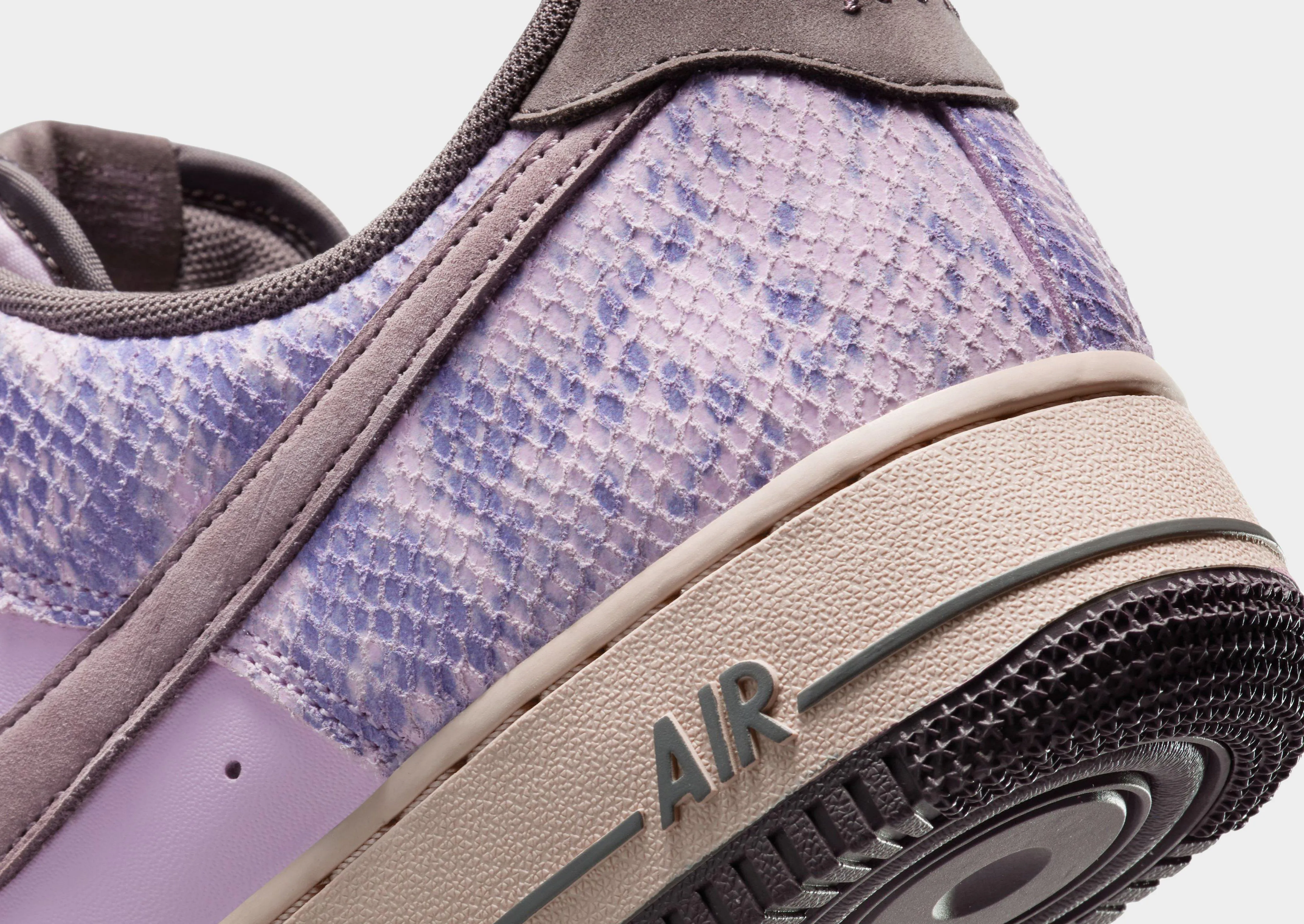Strike Hike Air Force 1 '07 LV8