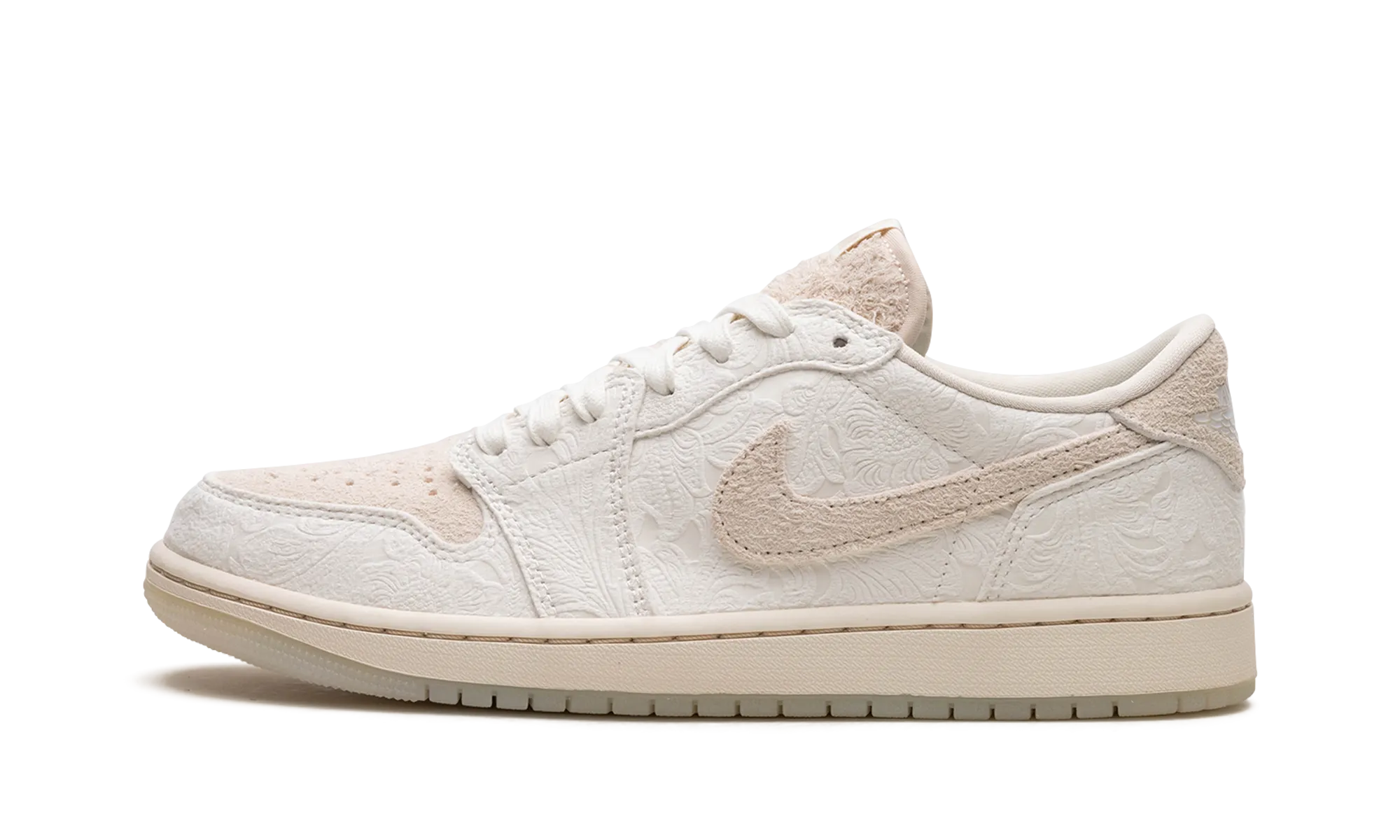 Air Jordan 1 Low OG "Chris Paul - Give Them Flowers" Urban Fit Ready To Go