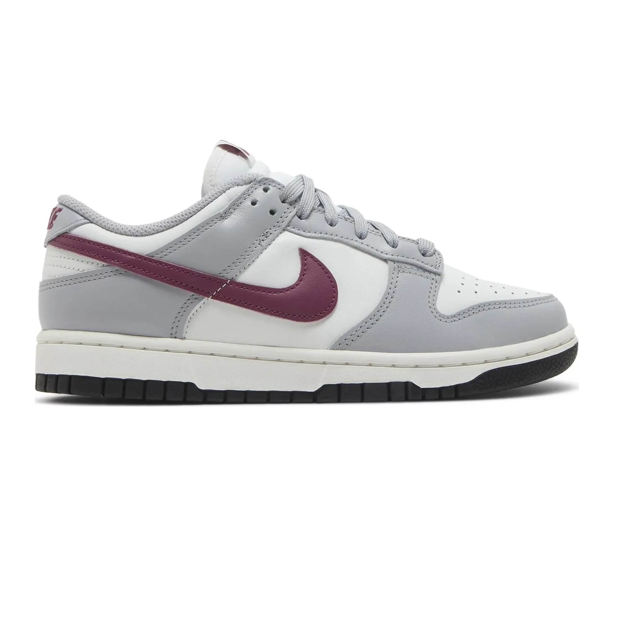 Dunk Low 'Pale Ivory Redwood' W (2022) Tennis Court