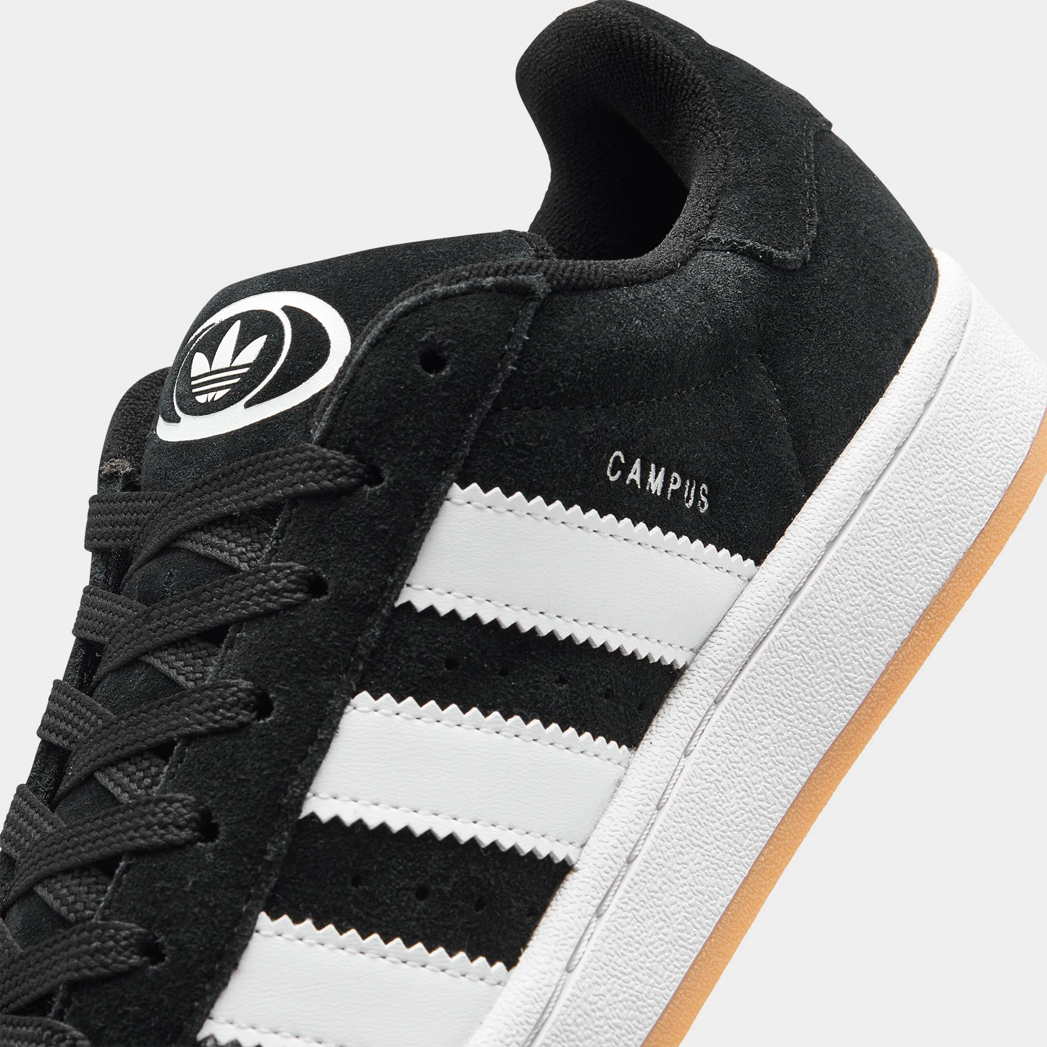 Track ready adidas Originals Juniors' Campus 00s Core Black / Footwear White