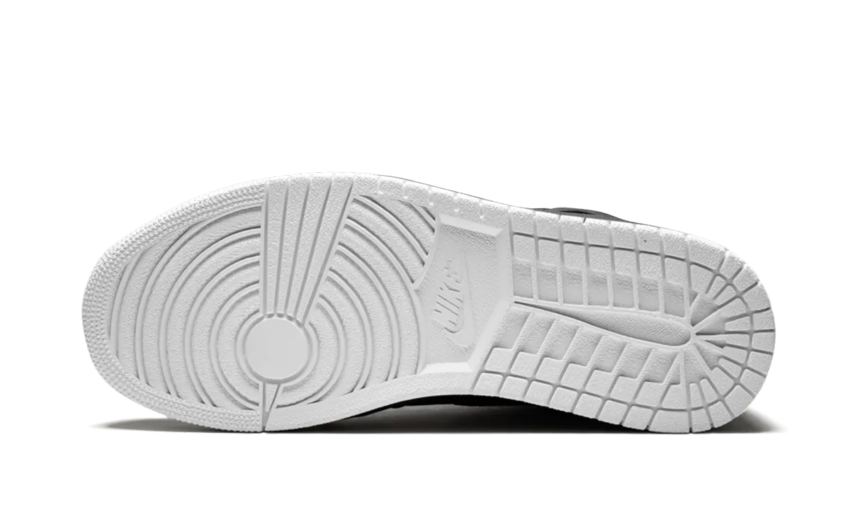 Air Jordan 1 Retro High OG Fit Control Slip On Style