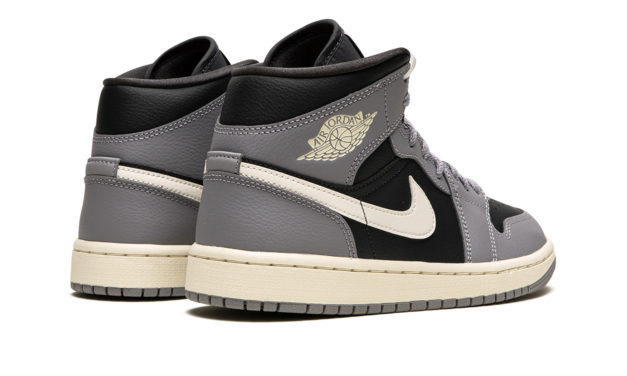 AIR JORDAN 1 MID WMNS "CEMENT GREY" workout mode Stitch Down Technique