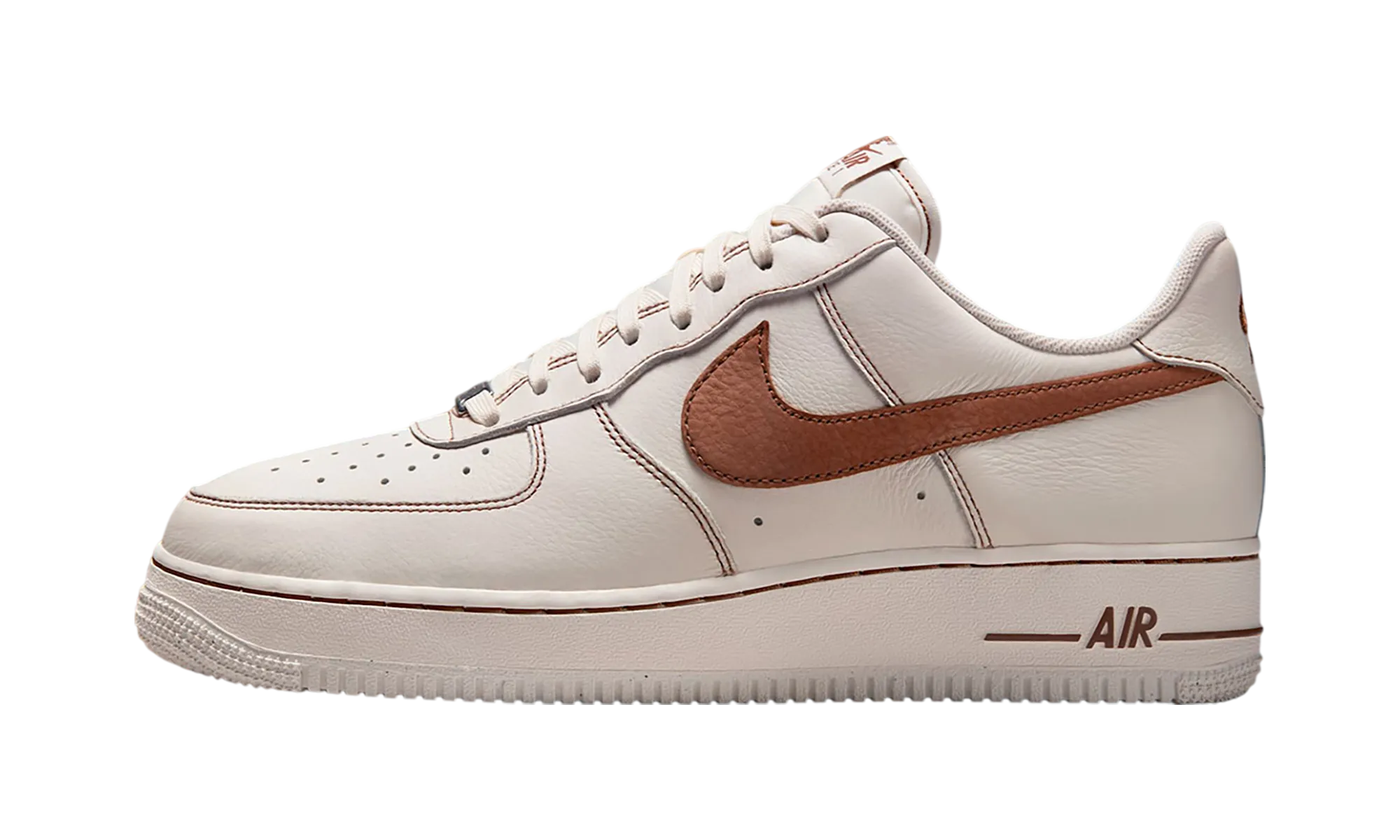 All Terrain Movement Air Force 1 '07 LV8 "Ivory Saddle Bro"