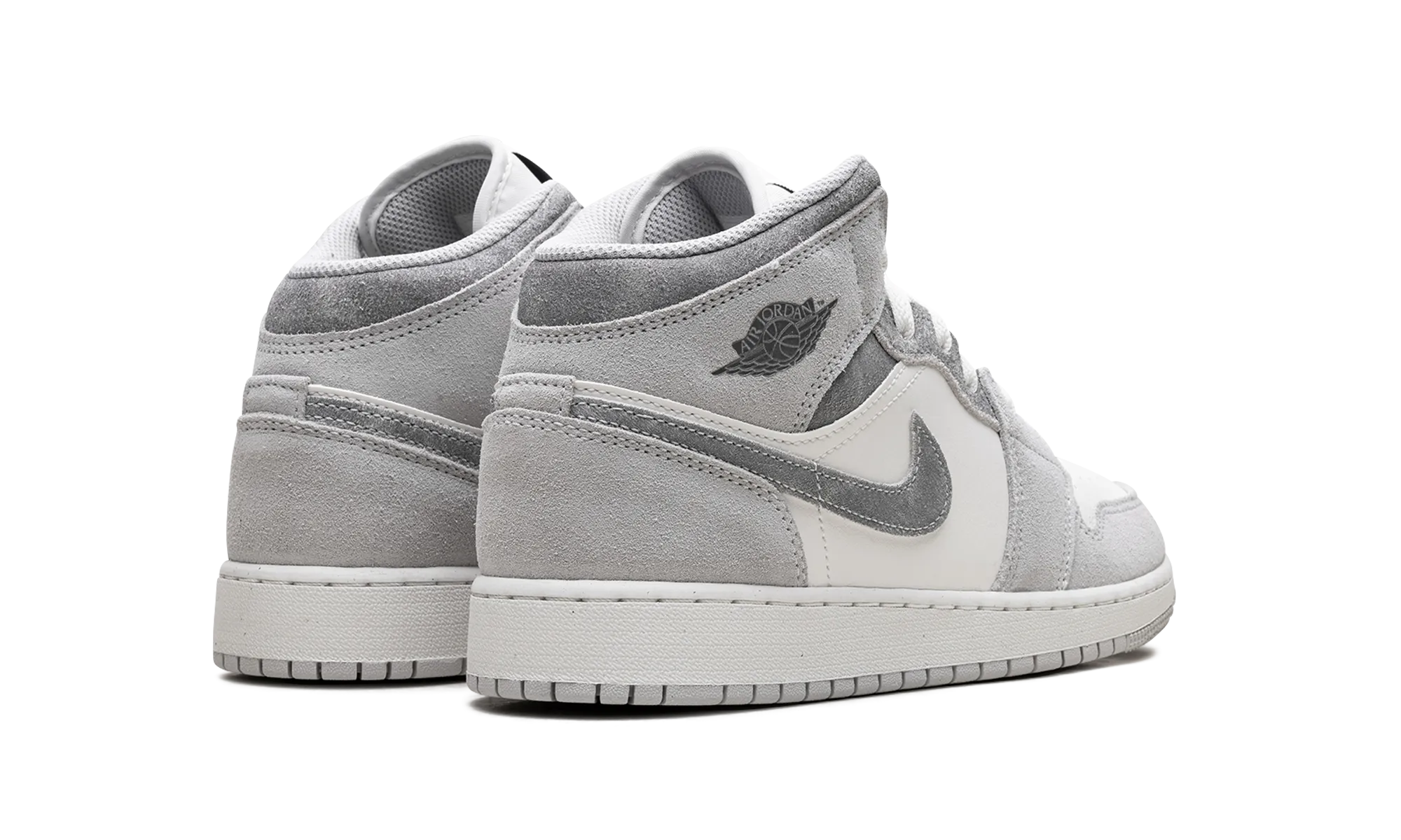 Thermo Regulating Lining Ventilated Collar Design Air Jordan 1 Mid SE GS "Neutral Grey"