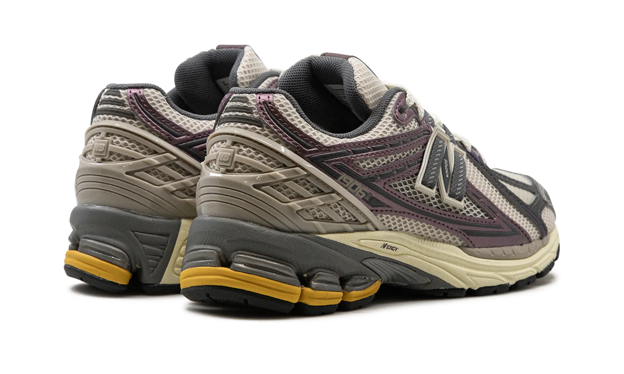 Responsive Footbed easy - to - clean shoe feature 1906R "LICORICE"