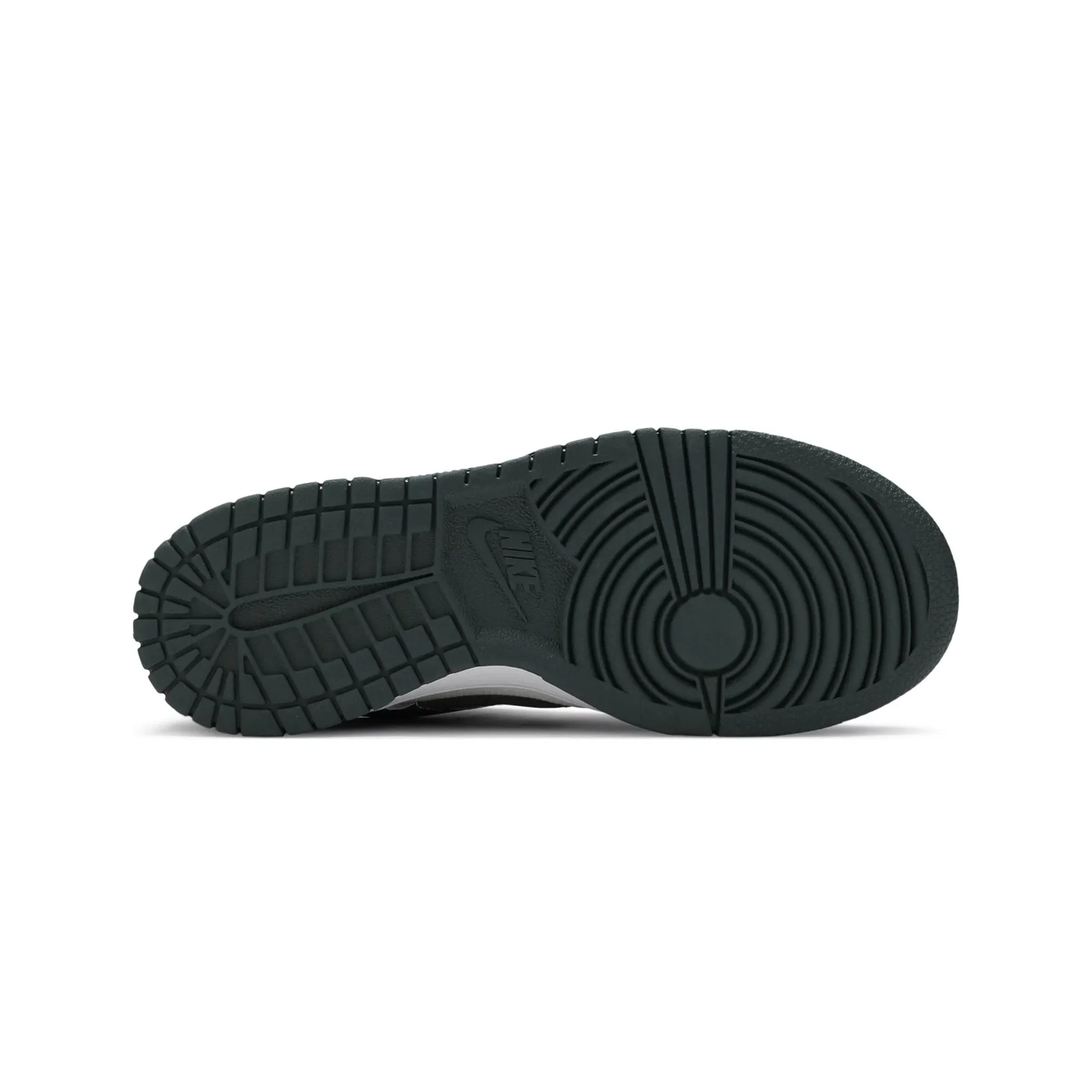 Dunk Low SE 'Sail Multi Camo' GS All   Day Wear Glam silhouette