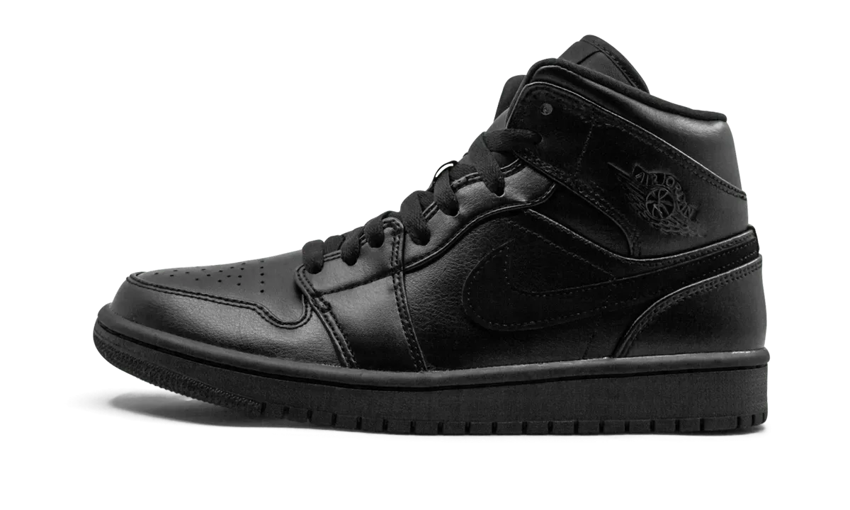 Fashion Appeal Adaptive Cushioning System Air Jordan 1 Mid "Triple black"