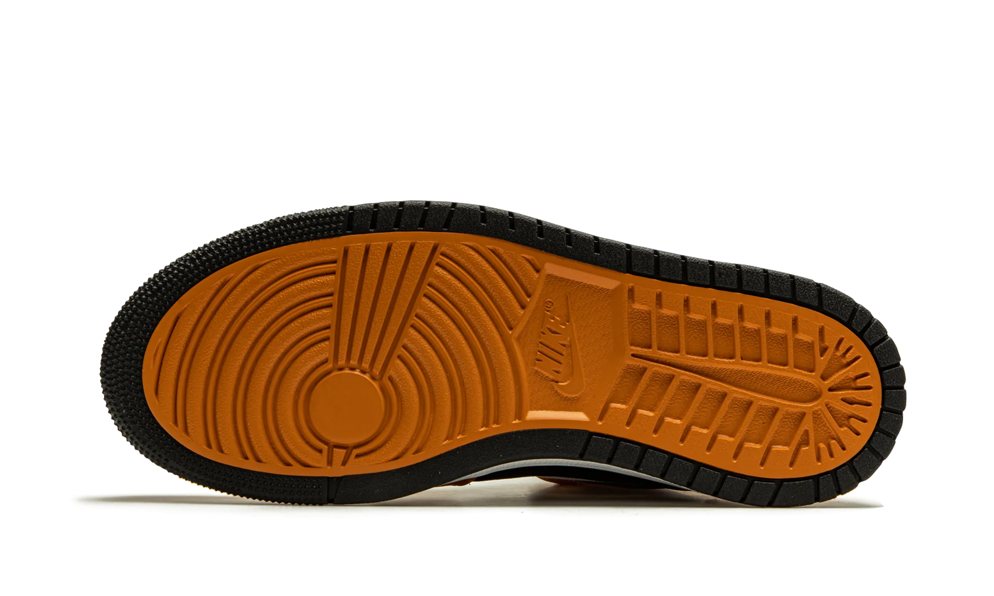 Air Jordan 1 Zoom Air CMFT "Monarch" Quick Movement