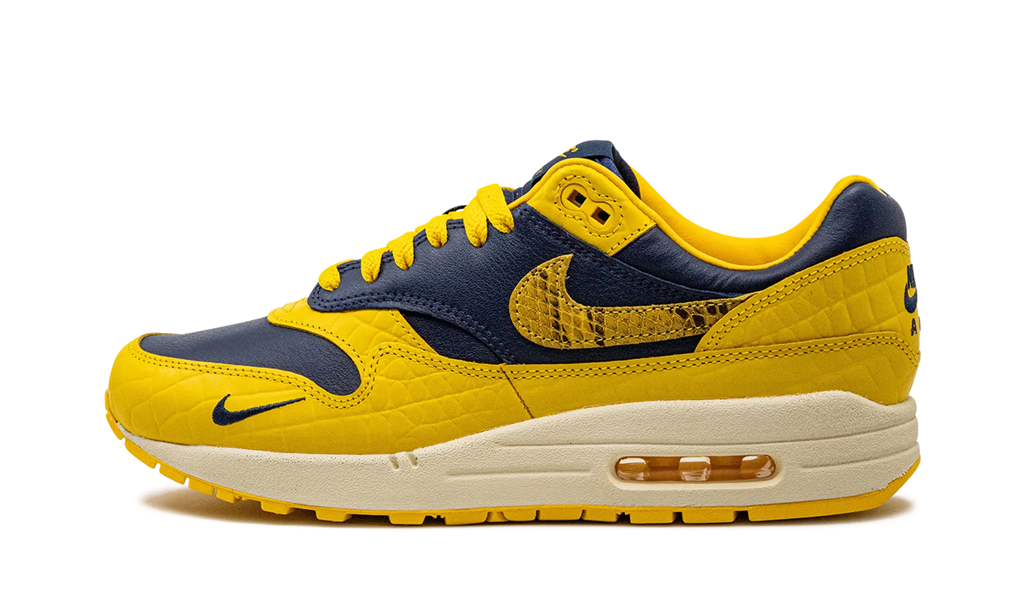 AIR MAX 1 PRM MNS WMNS "Co.jp Head to Head" Subtle lace - up footwear