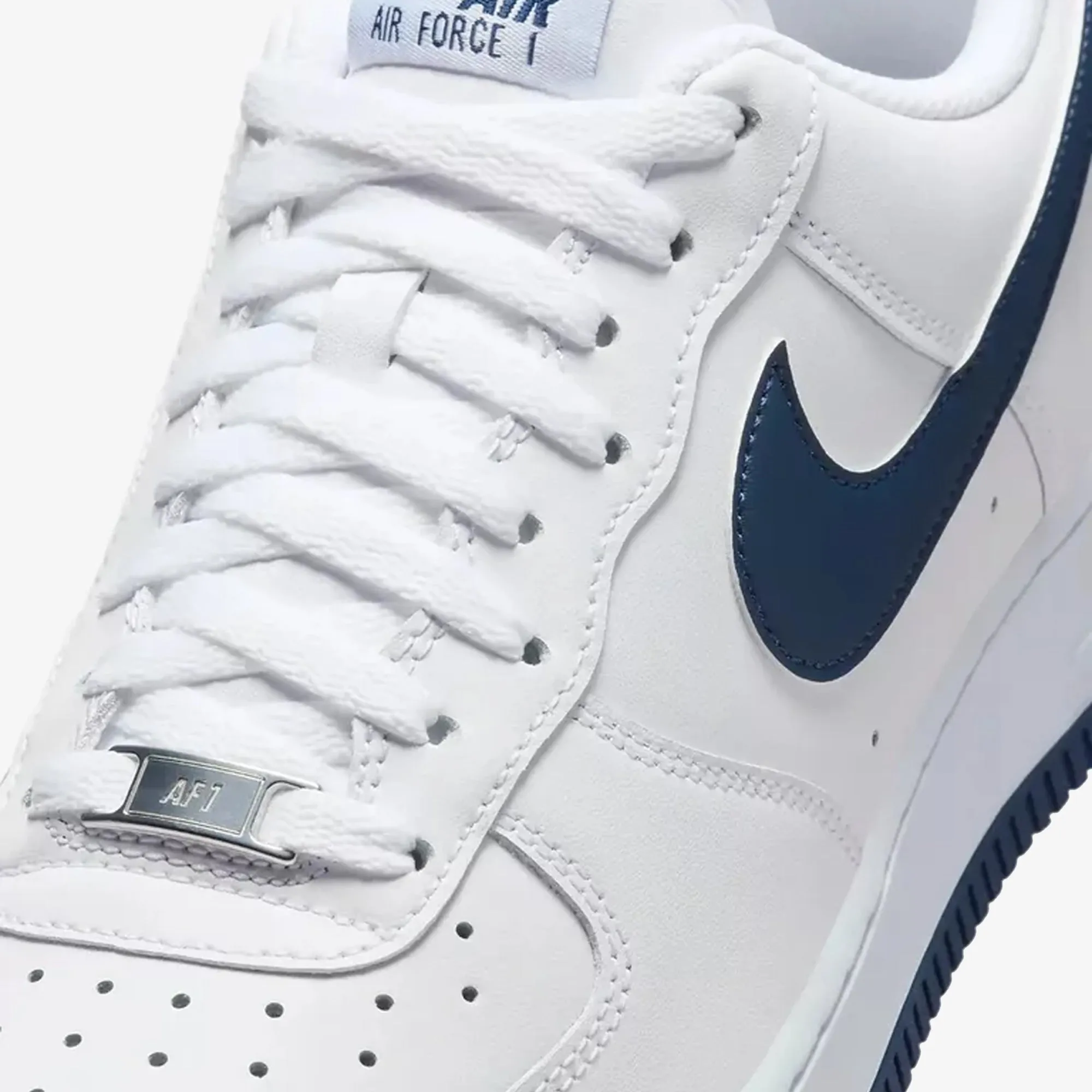 NIKE | AIR FORCE 1 '07 { WHITE/MIDNIGHT NAVY-WHITE Hyperflex Outsole Good Support