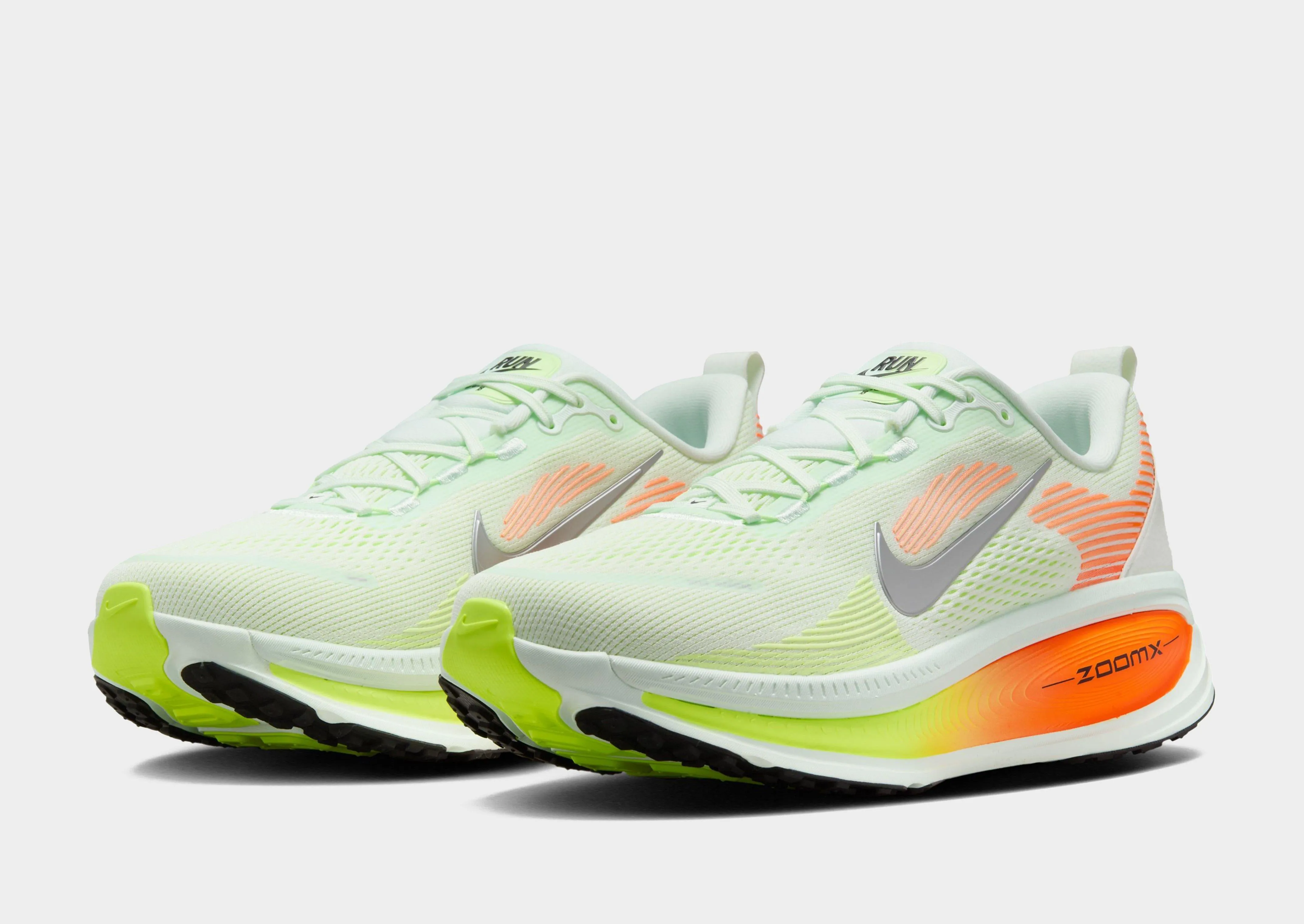 AirCushioning Vomero 18
