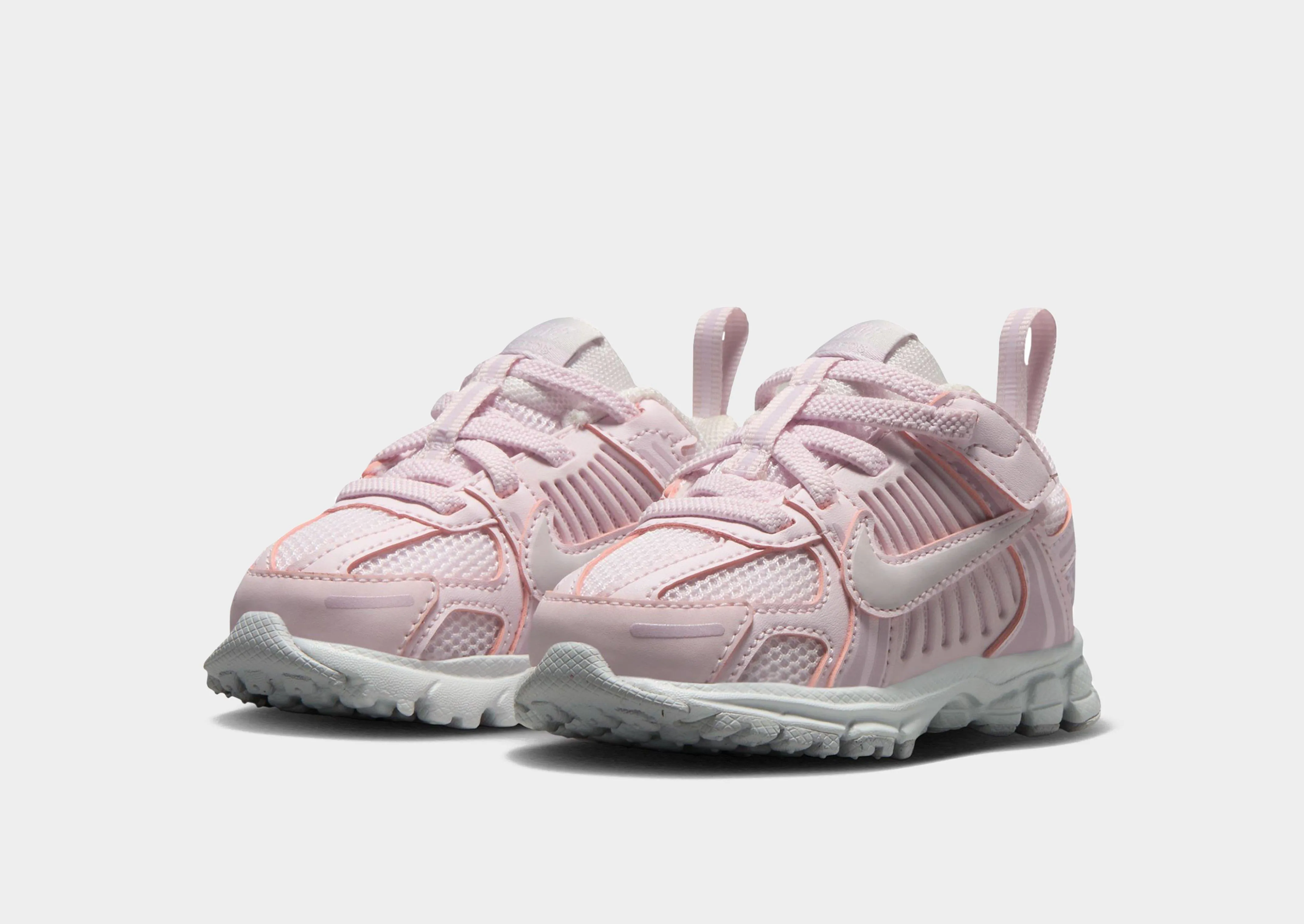 foot - endurance running shoes Vomero 5 Infant's