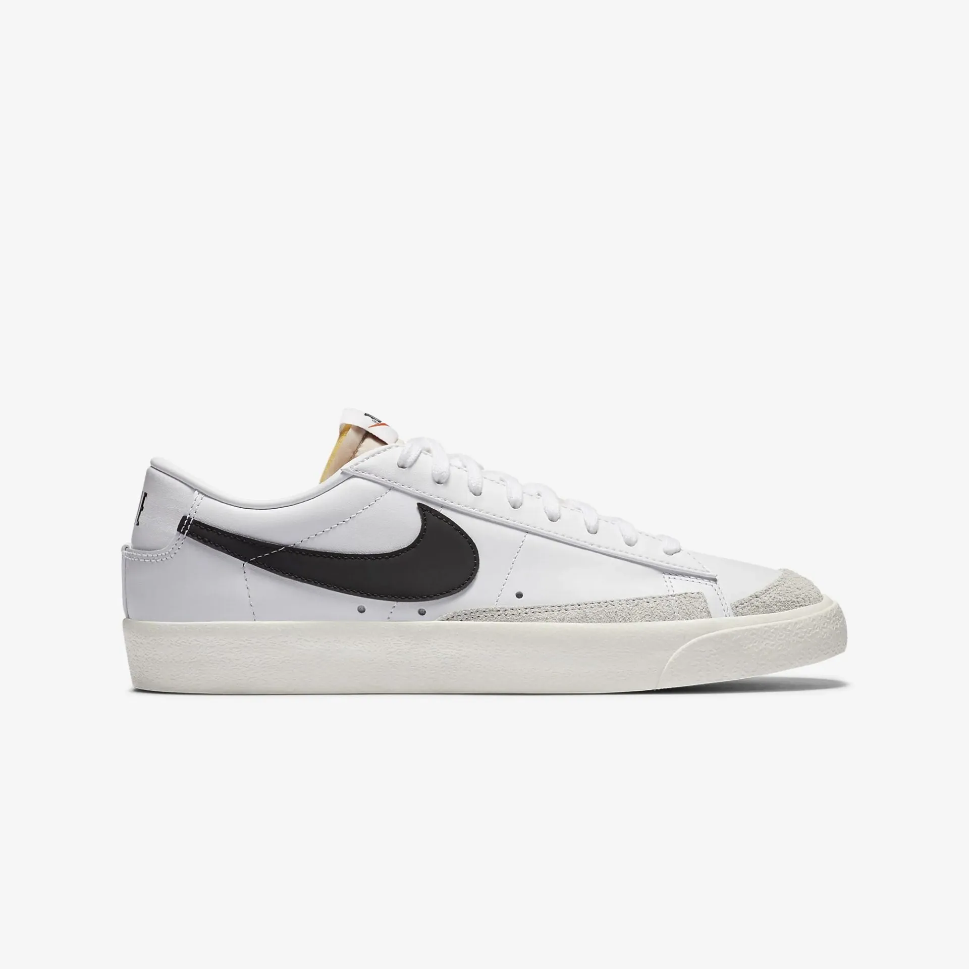 Microperforated Ventilation Nike | BLAZER LOW '77 VINTAGE { WHITE/BLACK
