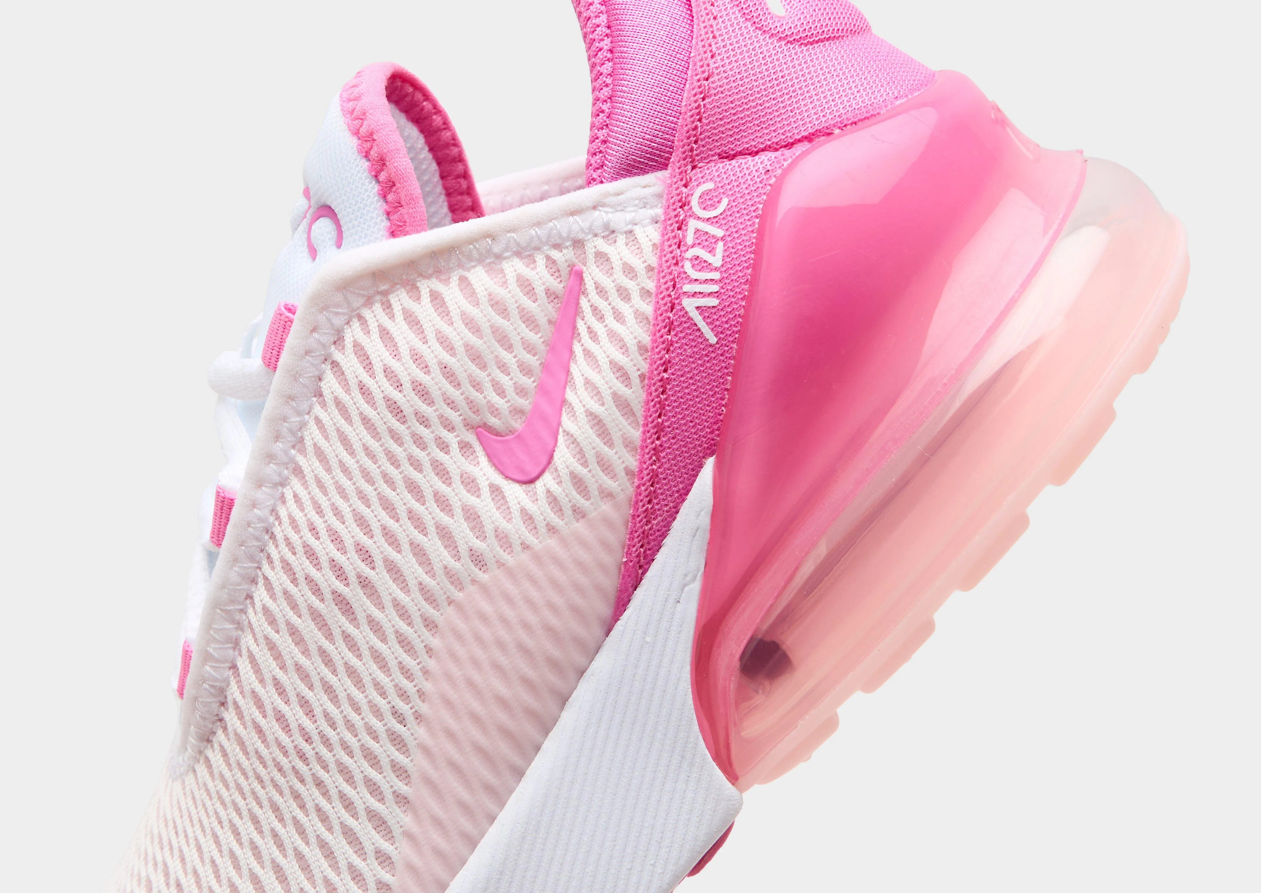 Air Max 270 Children's short - distance runner video - game - themed running option