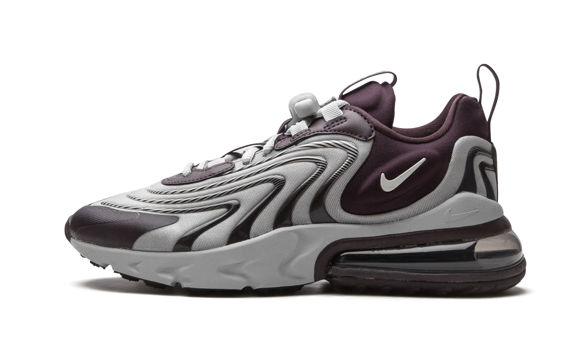 Running Friendly AIR MAX 270 REACT ENG WMNS