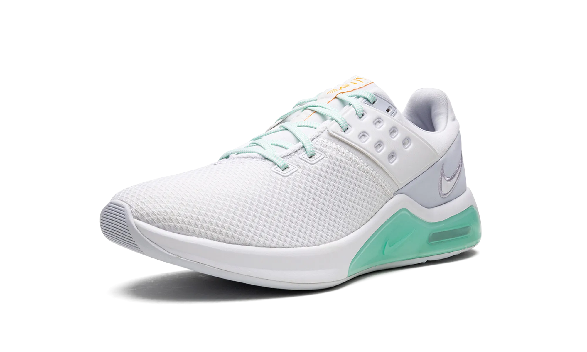 Comfort Cushioning WMNS Air Max Bella TR 4