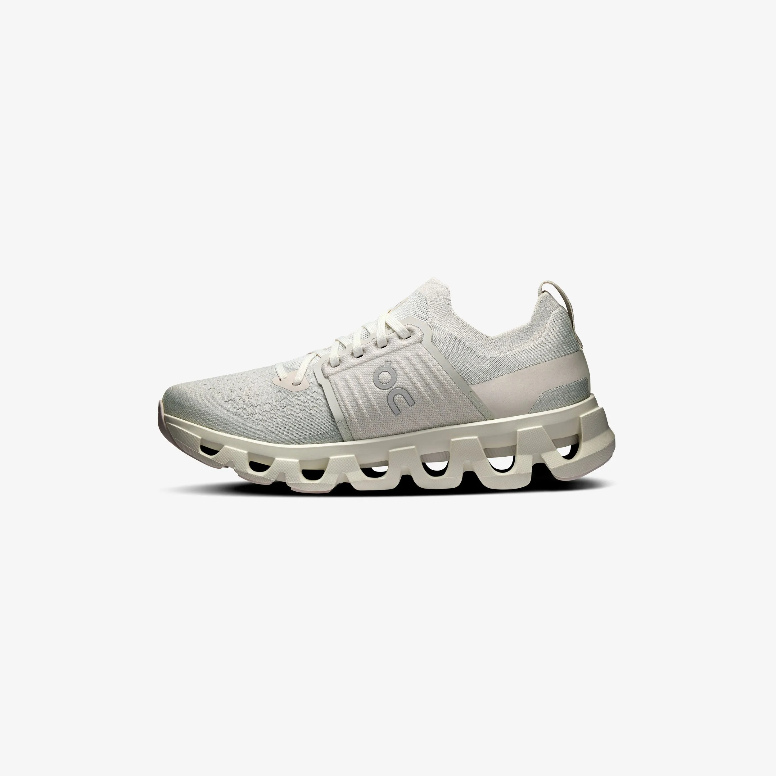Wmns Cloudswift 4 Athletic materials