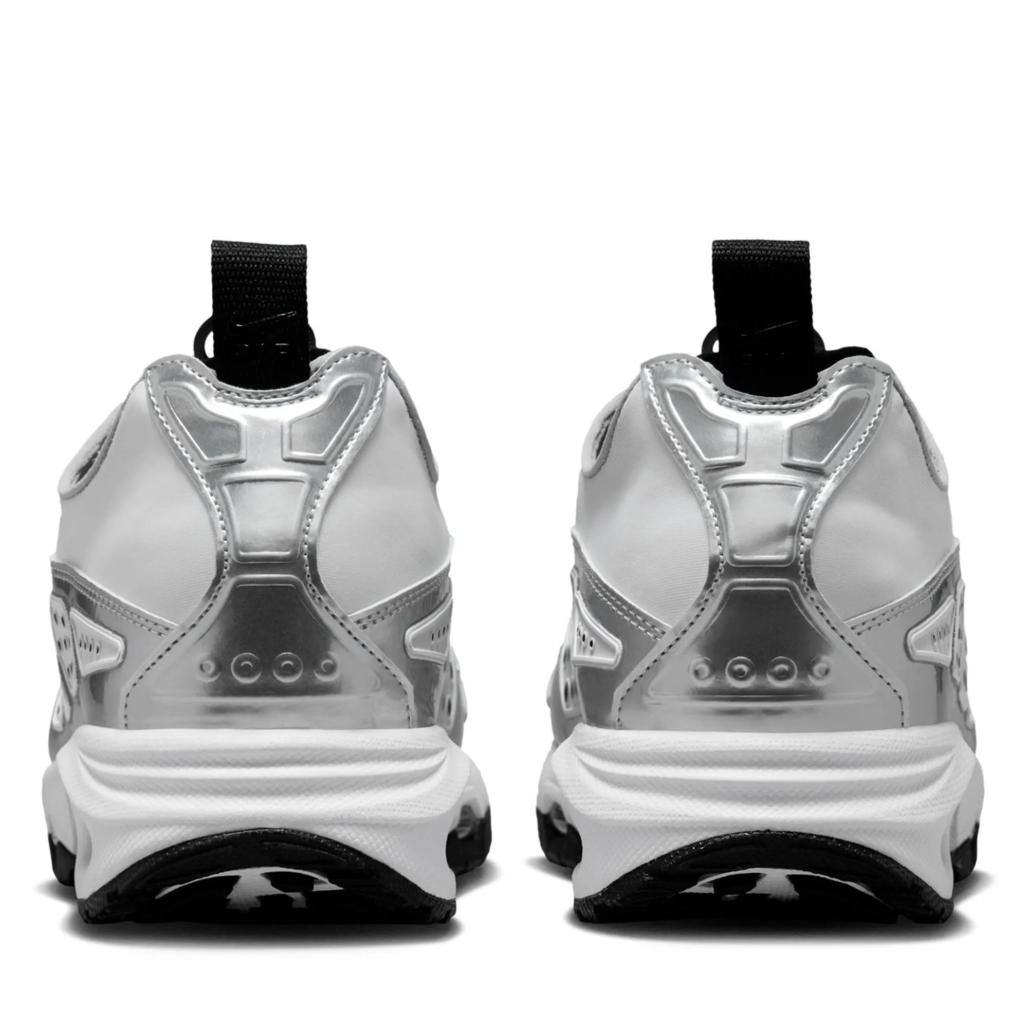 Women's Nike Air Max Sunder - White/Metallic Silver Timeless Chic