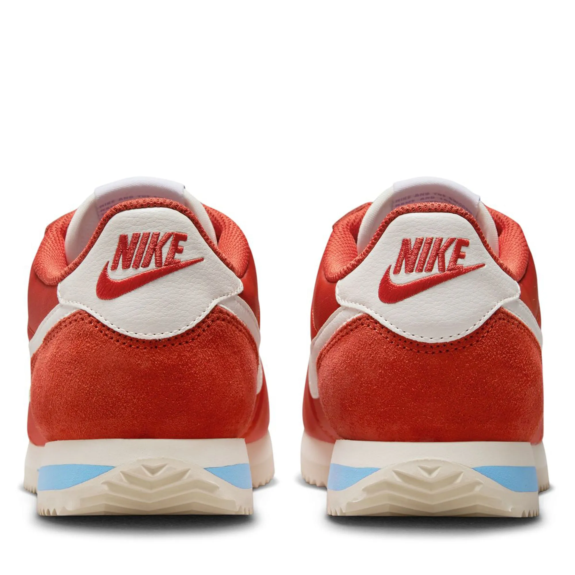 Sporty lining All Surface Traction Women's Nike Cortez Textile - Picante Red/Sail