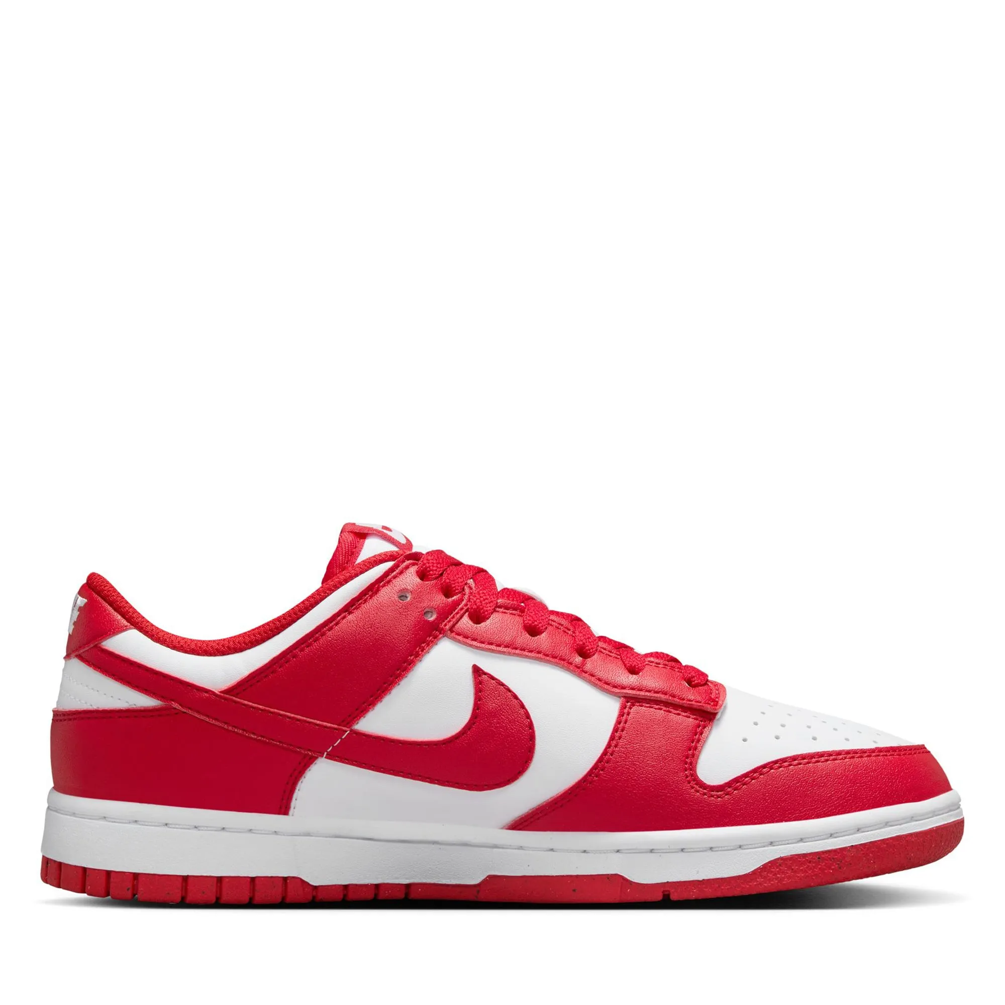 Trail Daily Perforated Upper Design Women's Nike Dunk Low Next Nature - White/University Red