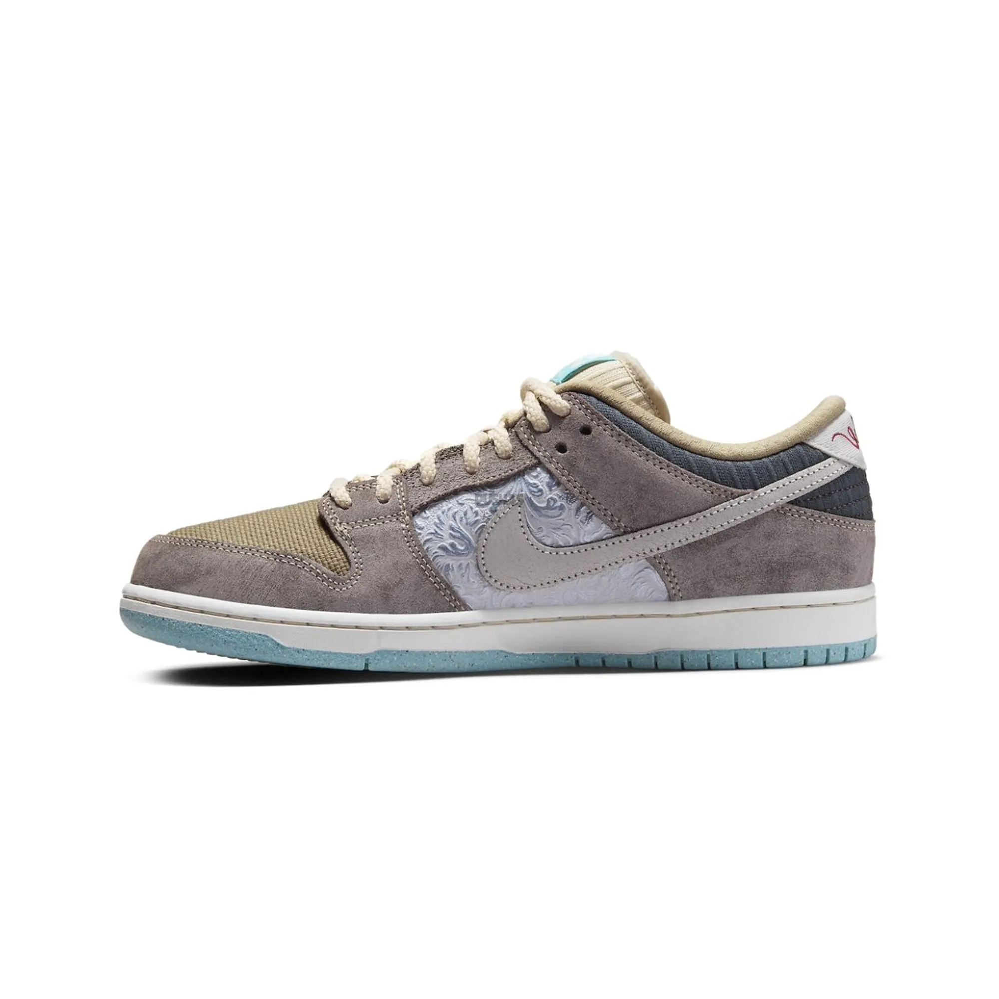 Training Nike SB Dunk Low 'Big Money Savings' (2024)