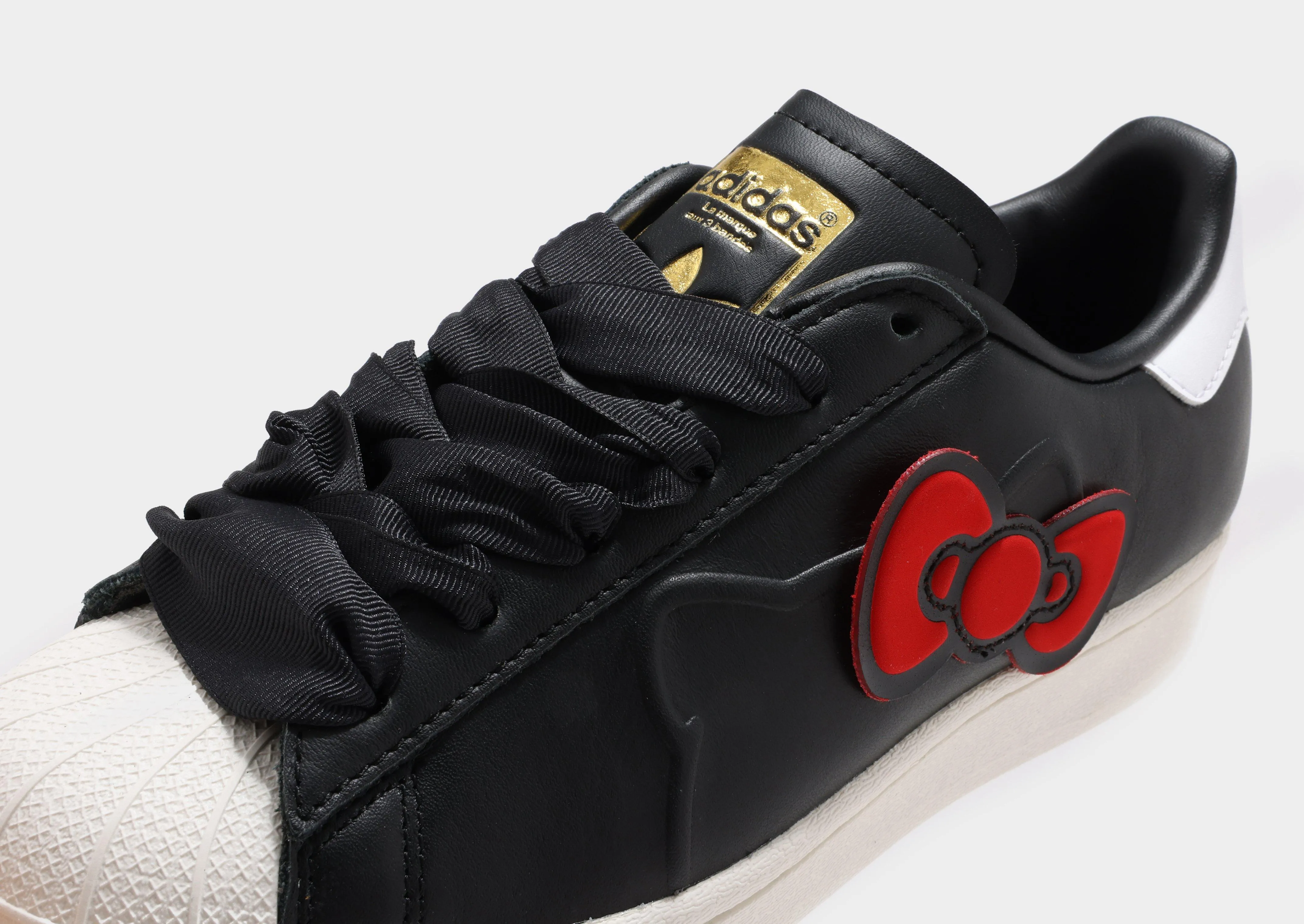 Jump High Adaptive Flex Grooves x Hello Kitty Superstar Junior's