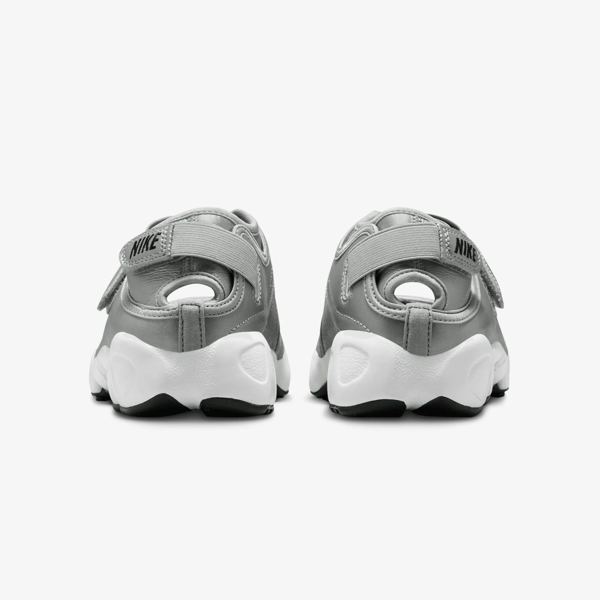 NIKE | AIR RIFT { METALLIC SILVER/SAIL-BLACK Light Steps Molded Heel Counter
