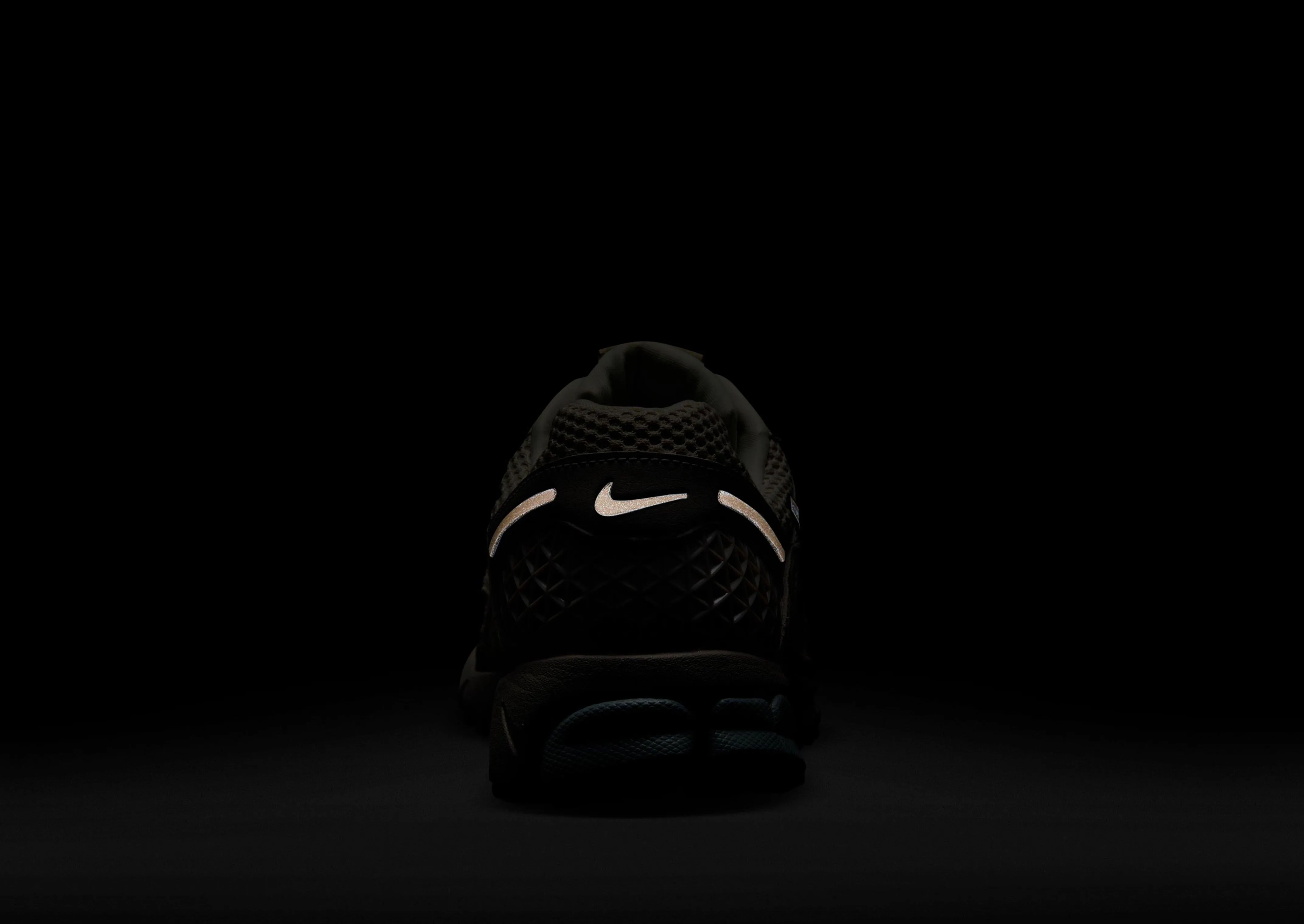 foam shoes Zoom Vomero 5 SE