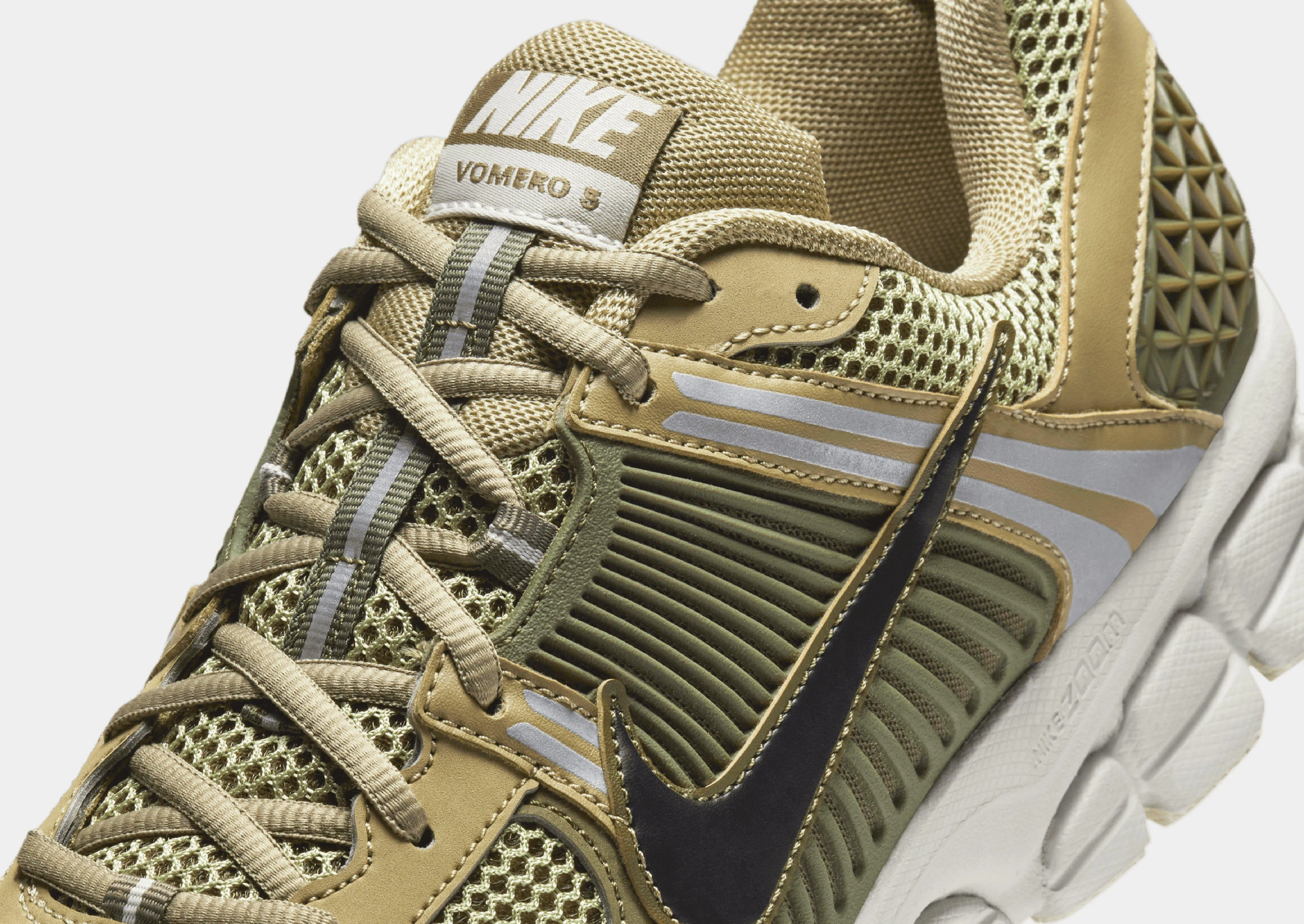 running for a cause shoes Zoom Vomero 5